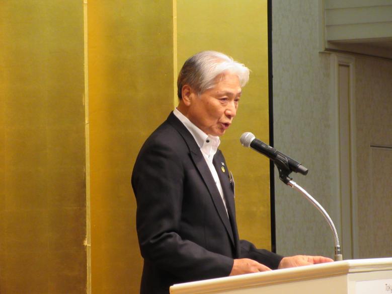 第32回総会写真-福田知事祝辞