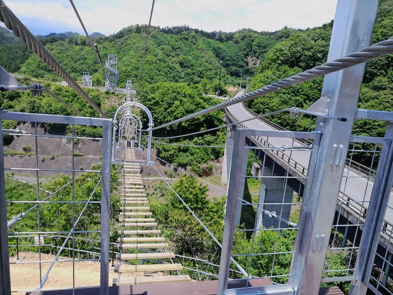 絶叫吊橋