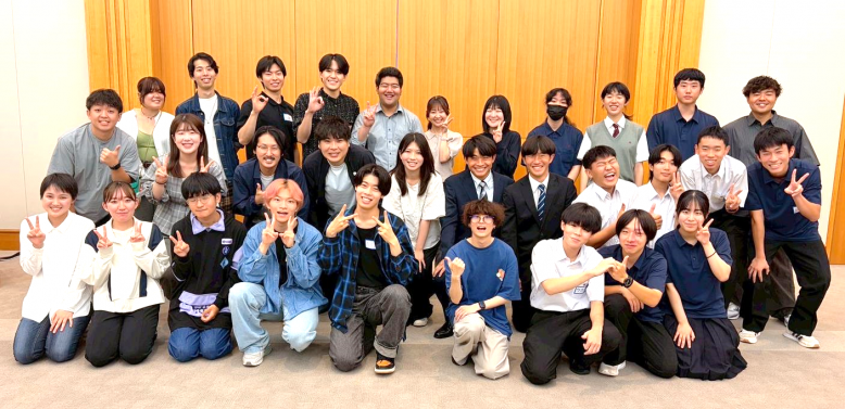 キックオフ集合写真