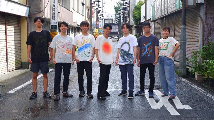 Tシャツ