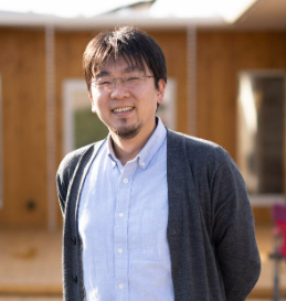 岩井氏