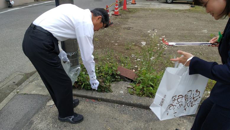 副知事と秘書