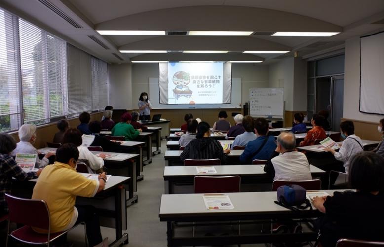 講話の様子の写真