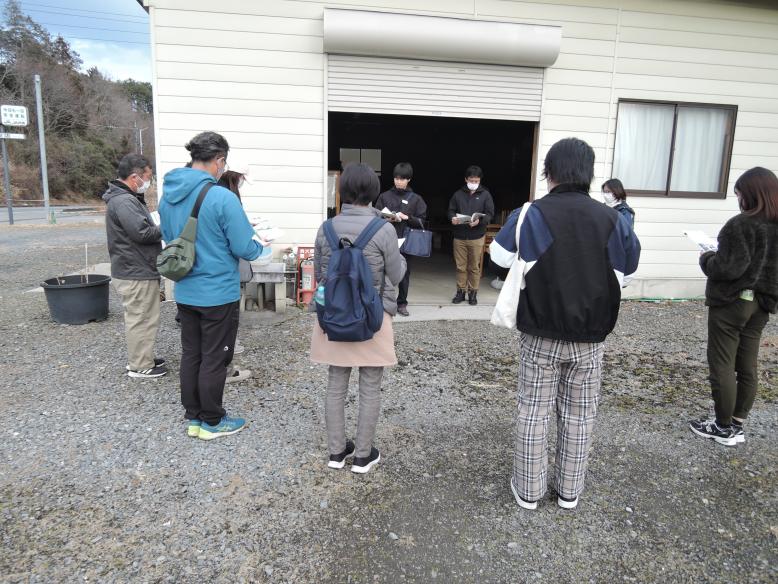 なし農家との意見交換の様子