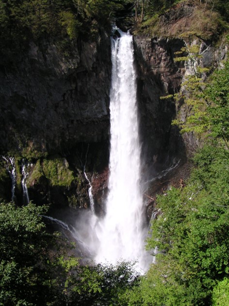落水量2.5t