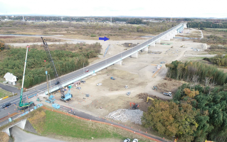 R7.11右岸側下部工施工状況