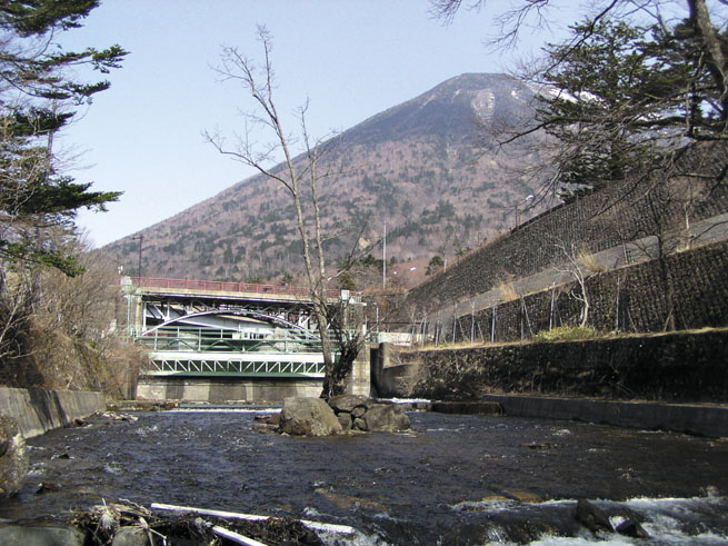 中禅寺ダムの写真