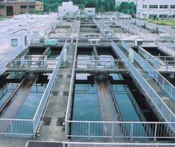 反応タンクの写真