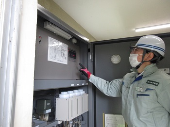 水質計器点検